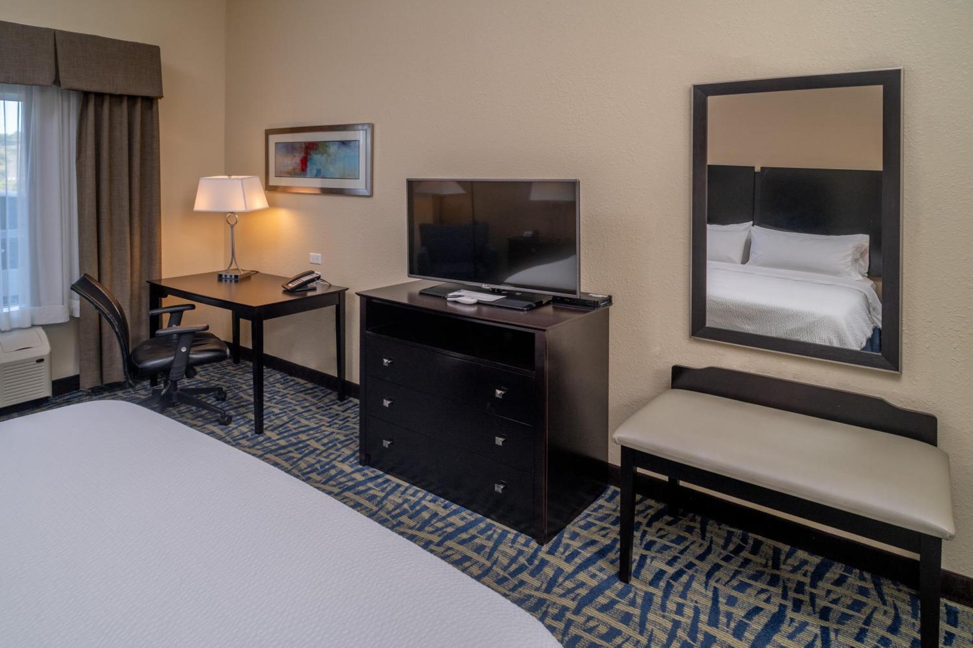 Holiday Inn Express & Suites Lebanon By Ihg Bagian luar foto