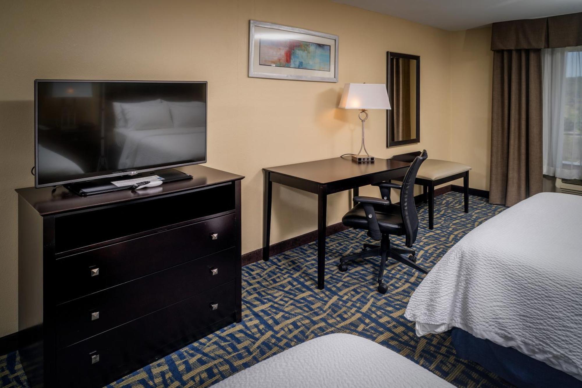 Holiday Inn Express & Suites Lebanon By Ihg Bagian luar foto